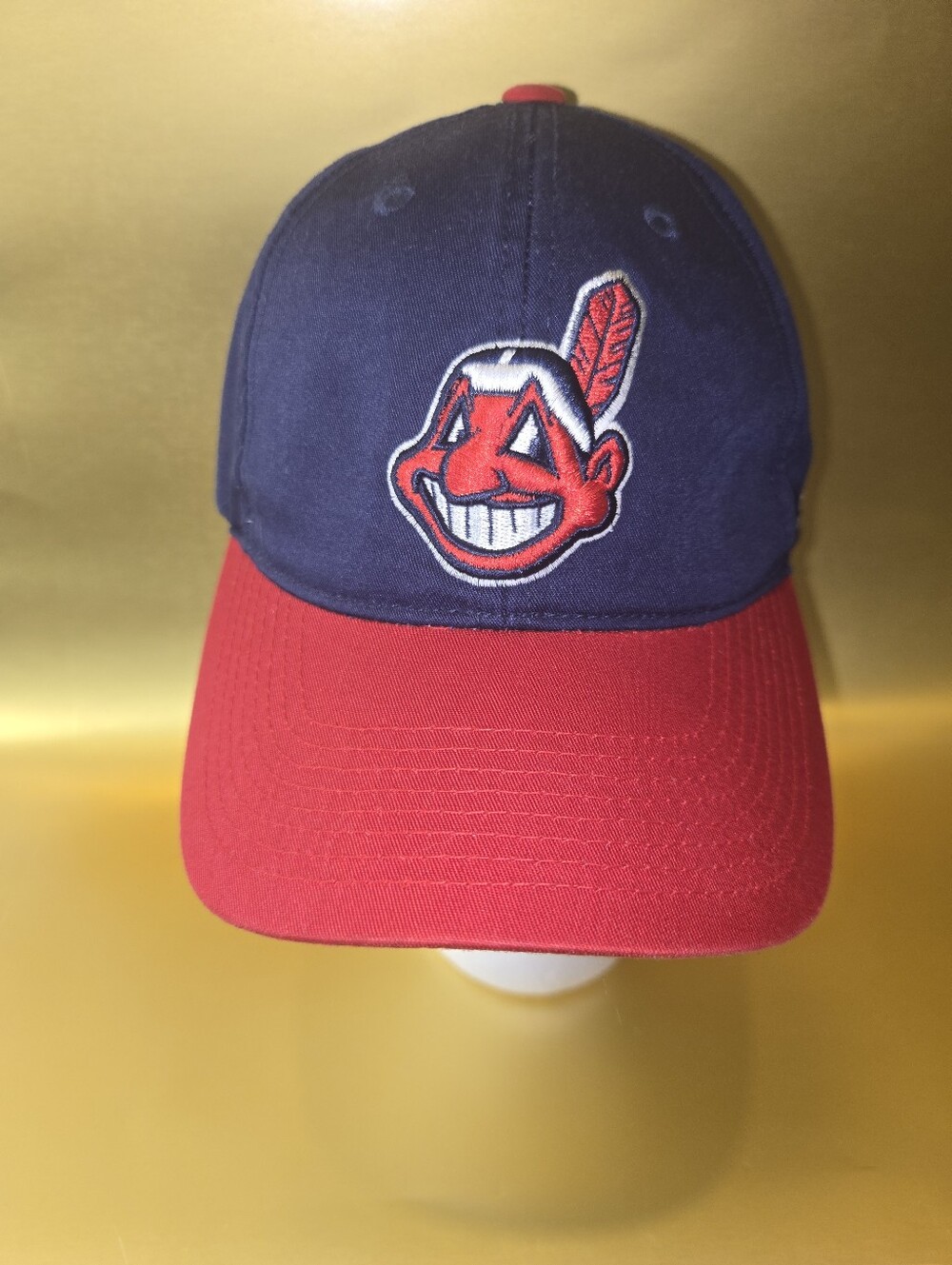 Vintage Cleveland Indians Chief Wahoo Baseball Hat Cap Team MLB Outdoor Cap S/M